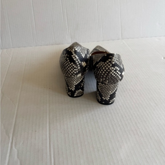 Brian Atwood B-Kacie Gray Leather Snakeskin Print Chunky Block Heel Womens 6 - Picture 2 of 7